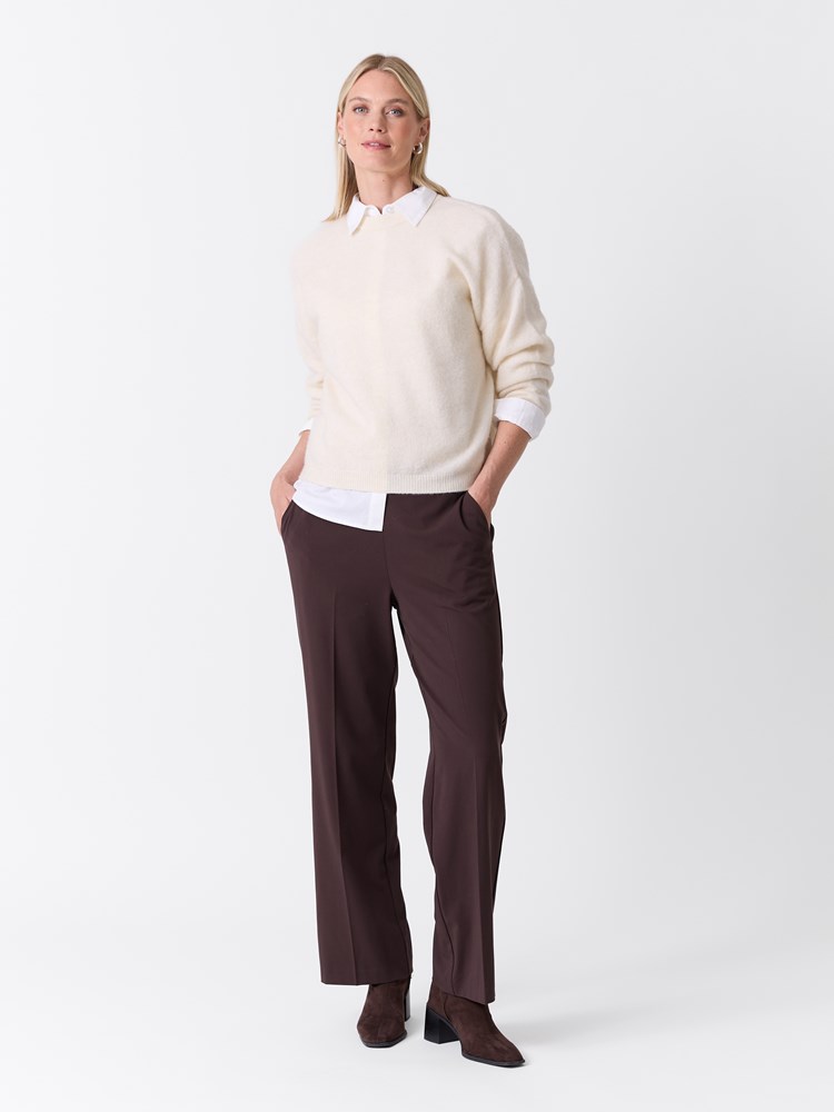 Marcella genser 7516735_T96-VAVITE-W26-Modell-Front_chn=match_2164_Marcella genser T96.jpg_Front||Front