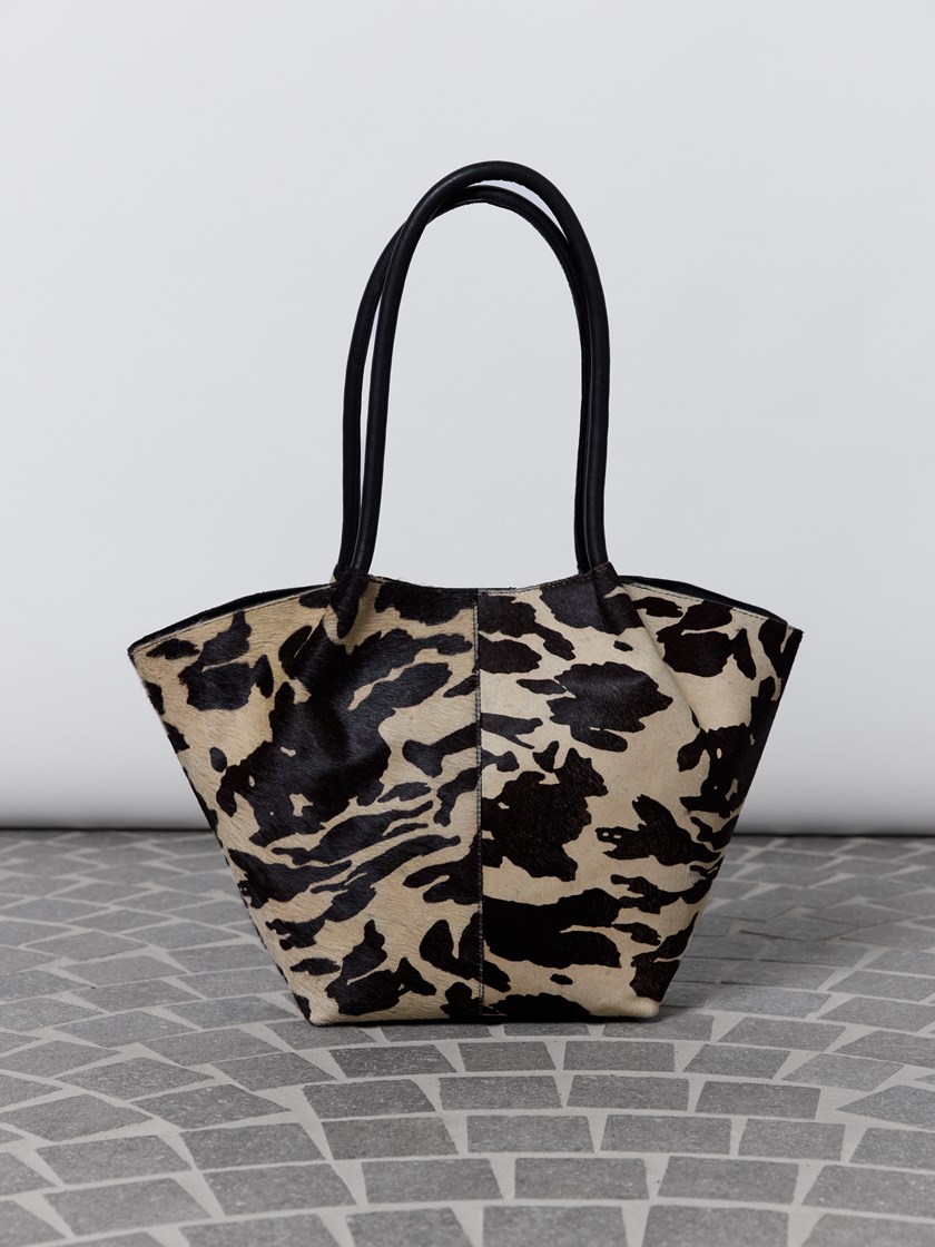 7516744 I2L 7516744_I2L-DONNA-A26-Modell-Front_chn=match_4801.jpg_Front||Front