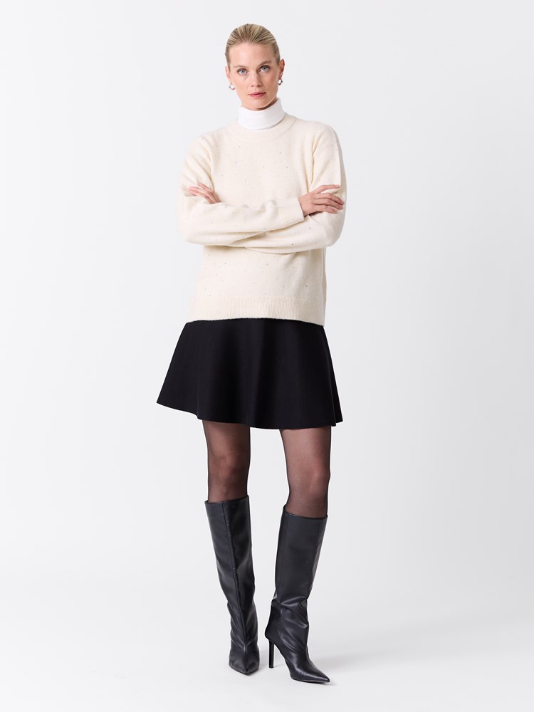 Stella genser 7516860_T96-VAVITE-W26-Modell-Front_chn=match_4844_Stella genser T96.jpg_Front||Front