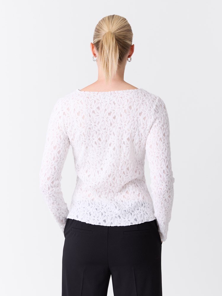 Stella topp 7516861_O79-VAVITE-W26-Modell-Front_chn=match_5921_Stella topp O79.jpg_Front||Front