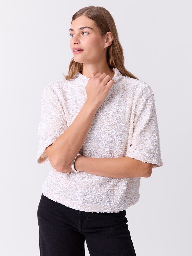 Shania topp 7516895_O79-DONNA-W26-Modell-Front_chn=match_5780.jpg_Front||Front