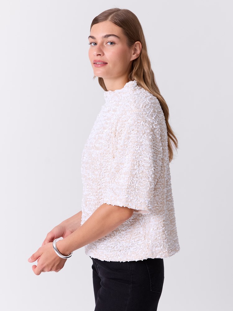 Shania topp 7516895_O79-DONNA-W26-Modell-Front_chn=match_8155.jpg_Front||Front