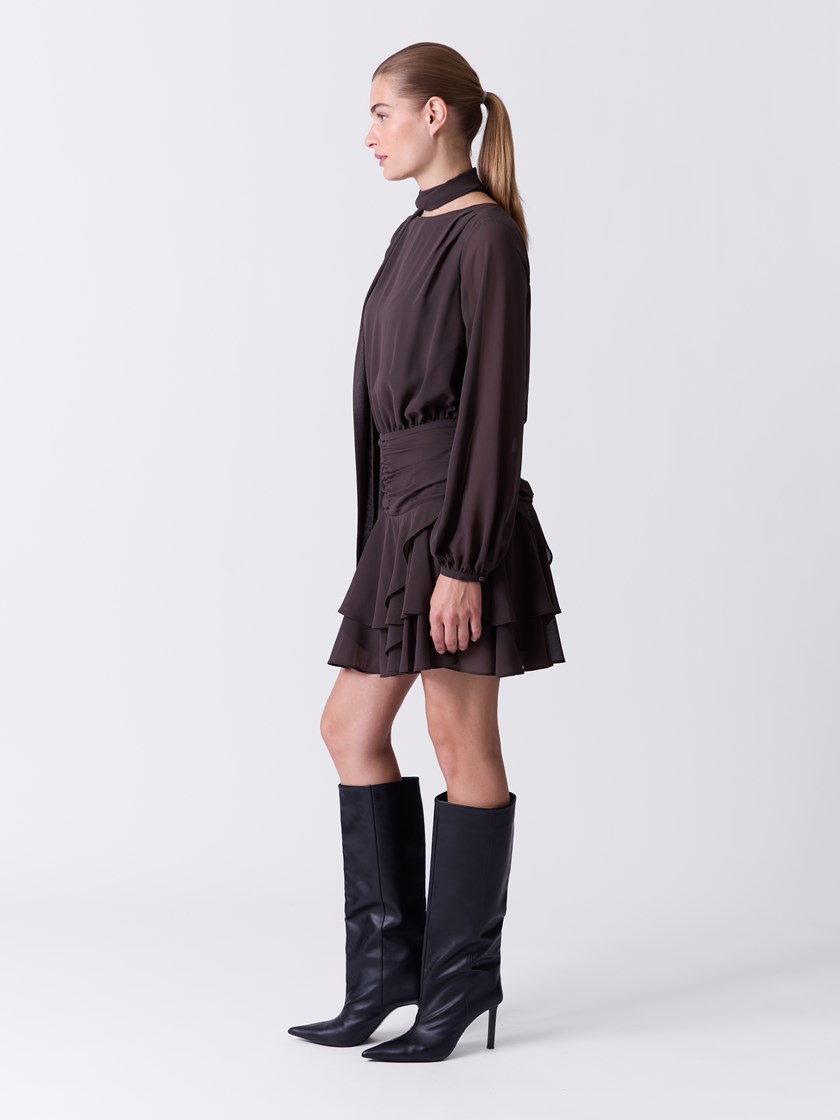 7516939 AIJ 7516939_AIJ-DONNA-A26-Modell-Front_chn=match_5673.jpg_Front||Front