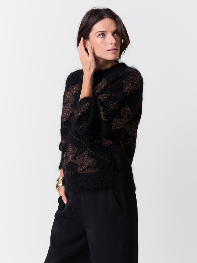 Elea genser 7516945_ID2-MARIEPHILIPPE-W26-Modell-Front_chn=match_3040_Elea genser ID2.jpg_Front||Front
