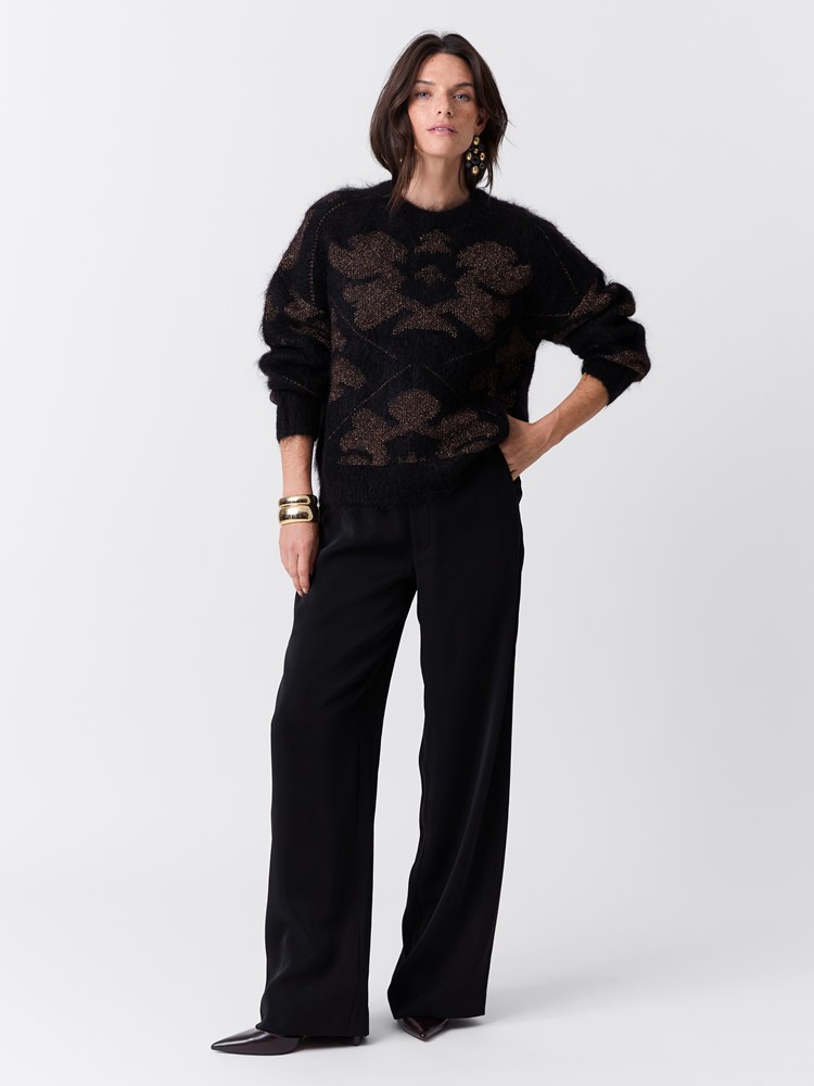 Elea genser 7516945_ID2-MARIEPHILIPPE-W26-Modell-Front_chn=match_5029_Elea genser ID2.jpg_Front||Front
