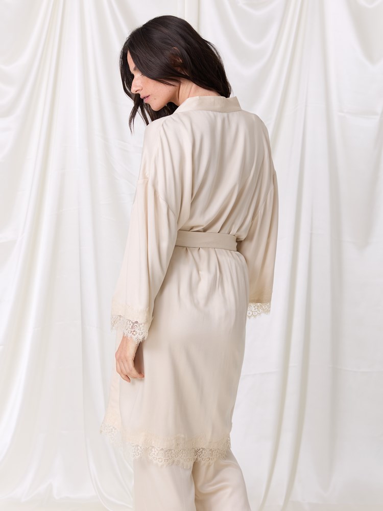 Mila kimono 7516966_T96-MARIEPHILIPPE-W26-Modell-Front_chn=match_8007.jpg_Front||Front