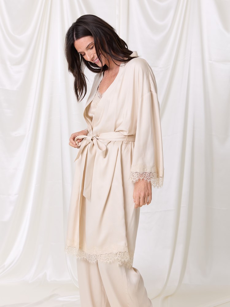 Mila kimono 7516966_T96-MARIEPHILIPPE-W26-Modell-Front_chn=match_8922.jpg_Front||Front