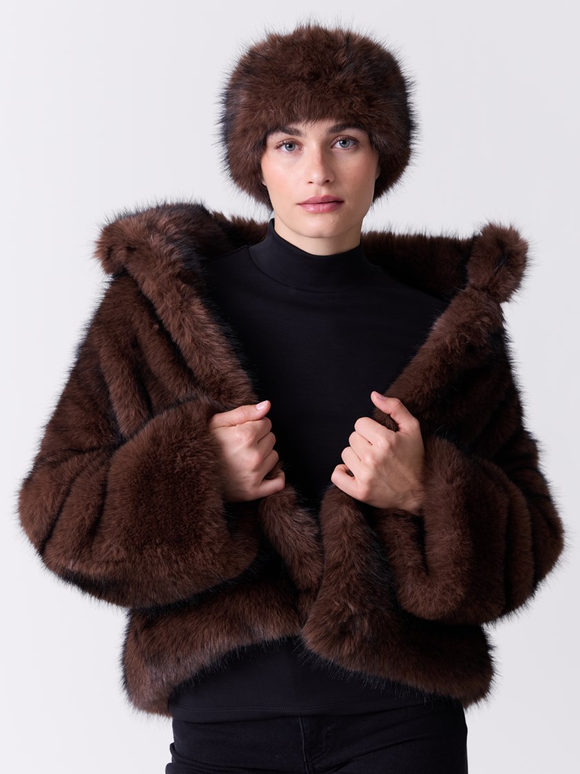 7516998 AIJ 7516998_AIJ-DONNA-A26-Modell-Front_chn=match_312_Isolde pannebånd AIJ.jpg_Front||Front