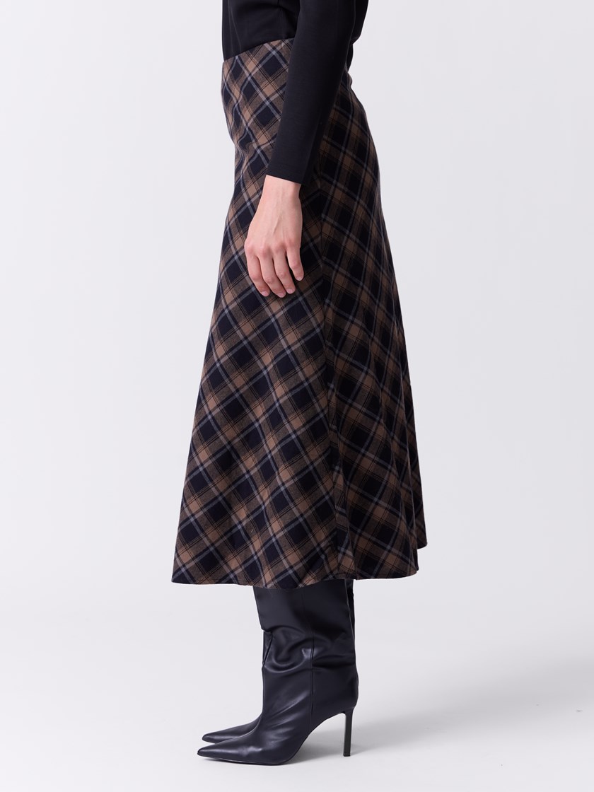 7517002 ID2 7517002_ID2-DONNA-A26-Modell-Front_chn=match_9182_Jacqueline skjørt ID2.jpg_Front||Front