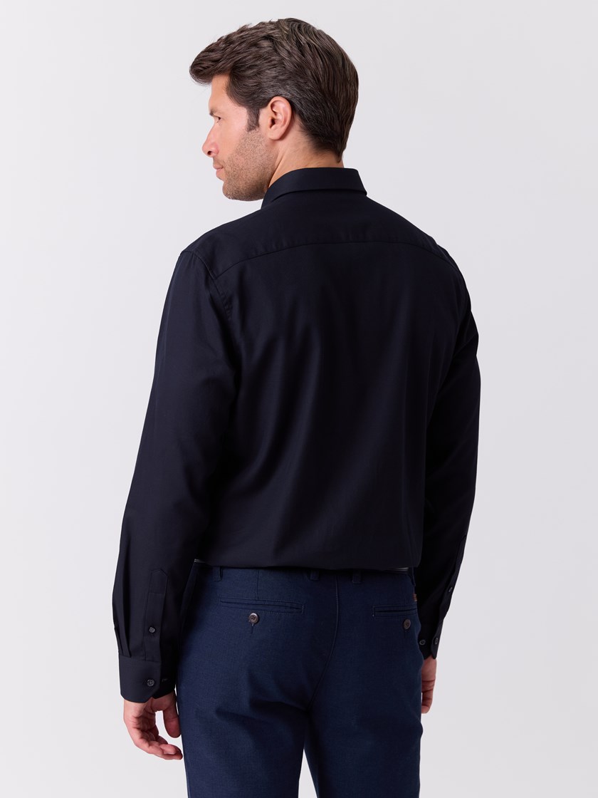 7517005 ID2 7517005_ID2-ALVO-A26-Modell-Front_chn=match_9031_Oscar skjorte ID2.jpg_Front||Front