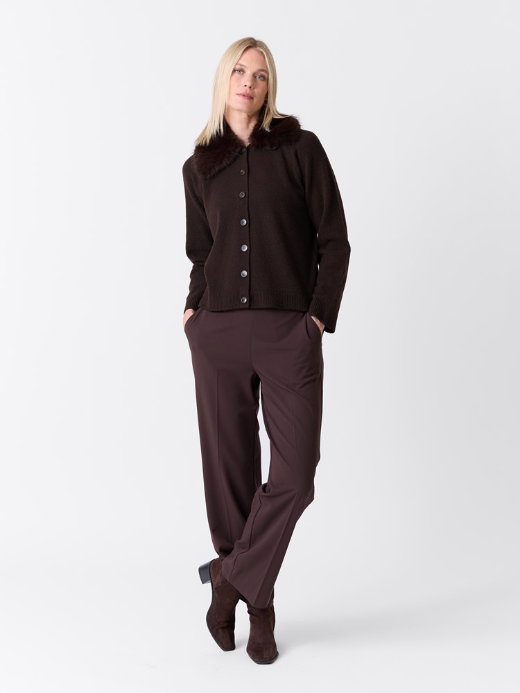 Hailee cardigan 7517021_AIN-VAVITE-W26-Modell-Front_chn=match_2905.jpg_Front||Front