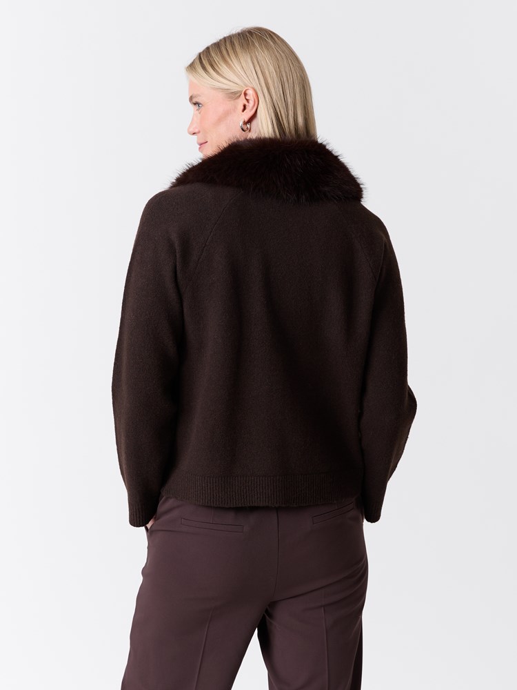 Hailee cardigan 7517021_AIN-VAVITE-W26-Modell-Front_chn=match_4119.jpg_Front||Front