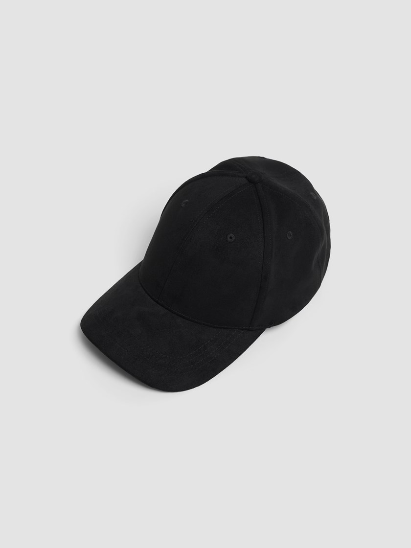 7517030 ID2 7517030_ID2-MARIOCONTI-A26-Front_9633_Dani caps ID2.jpg_Front||Front