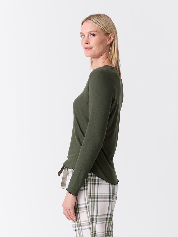 Christine topp 7517067_GUC-VAVITE-W26-Modell-Front_chn=match_4028_Christine topp GUC.jpg_Front||Front