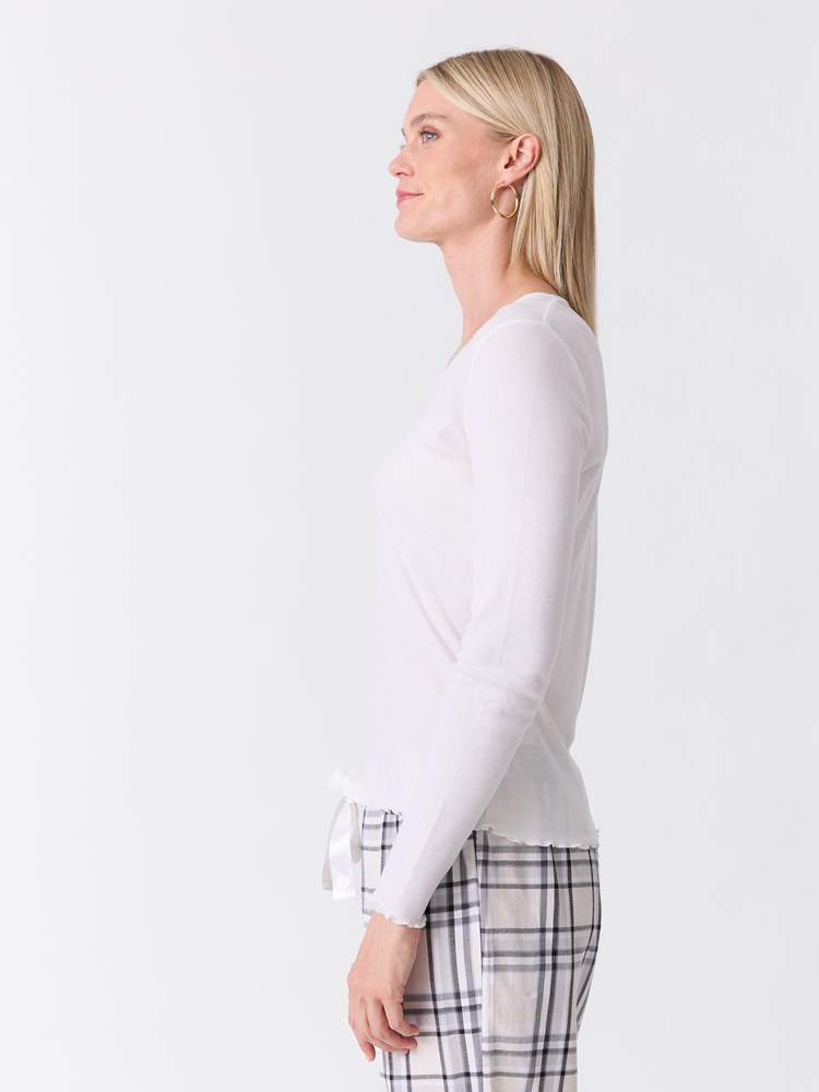 Christine topp 7517067_O79-VAVITE-W26-Modell-Front_chn=match_4021_Christine topp O79.jpg_Front||Front