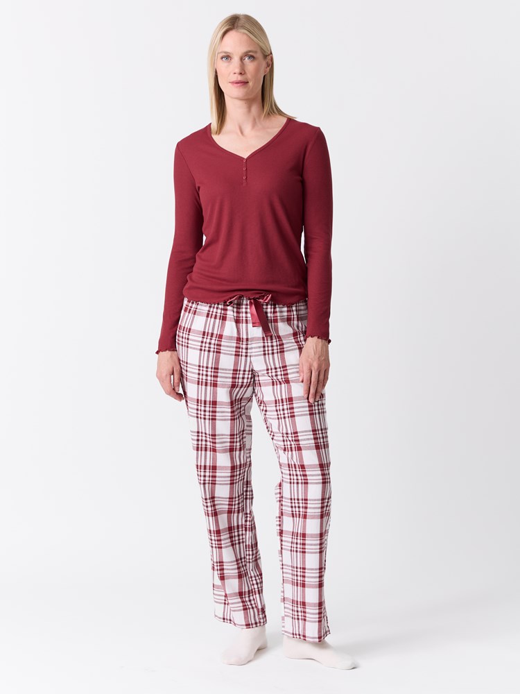 Christine topp 7517067_T97-VAVITE-W26-Modell-Front_chn=match_1183_Christine topp T97.jpg_Front||Front