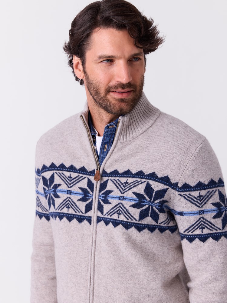 Neil cardigan 7517092_U00-REDFORD-W26-Modell-Front_chn=match_1774_Neil cardigan U00.jpg_Front