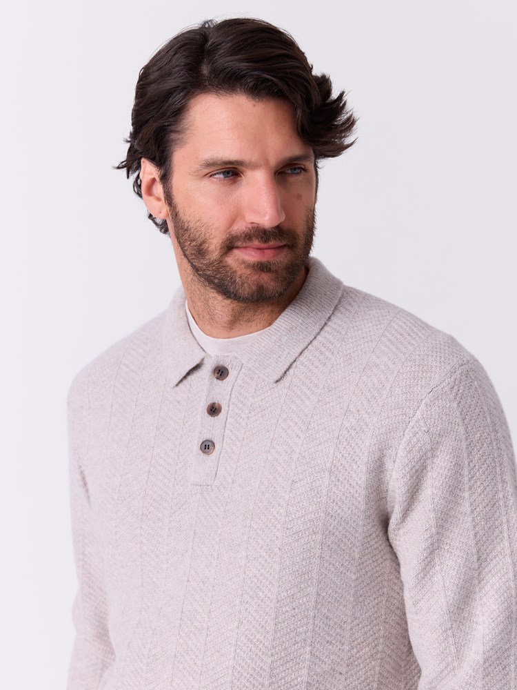 Nicholas genser 7517140_U00-REDFORD-W26-Modell-Front_chn=match_9733_Nicholas genser U00.jpg_Front