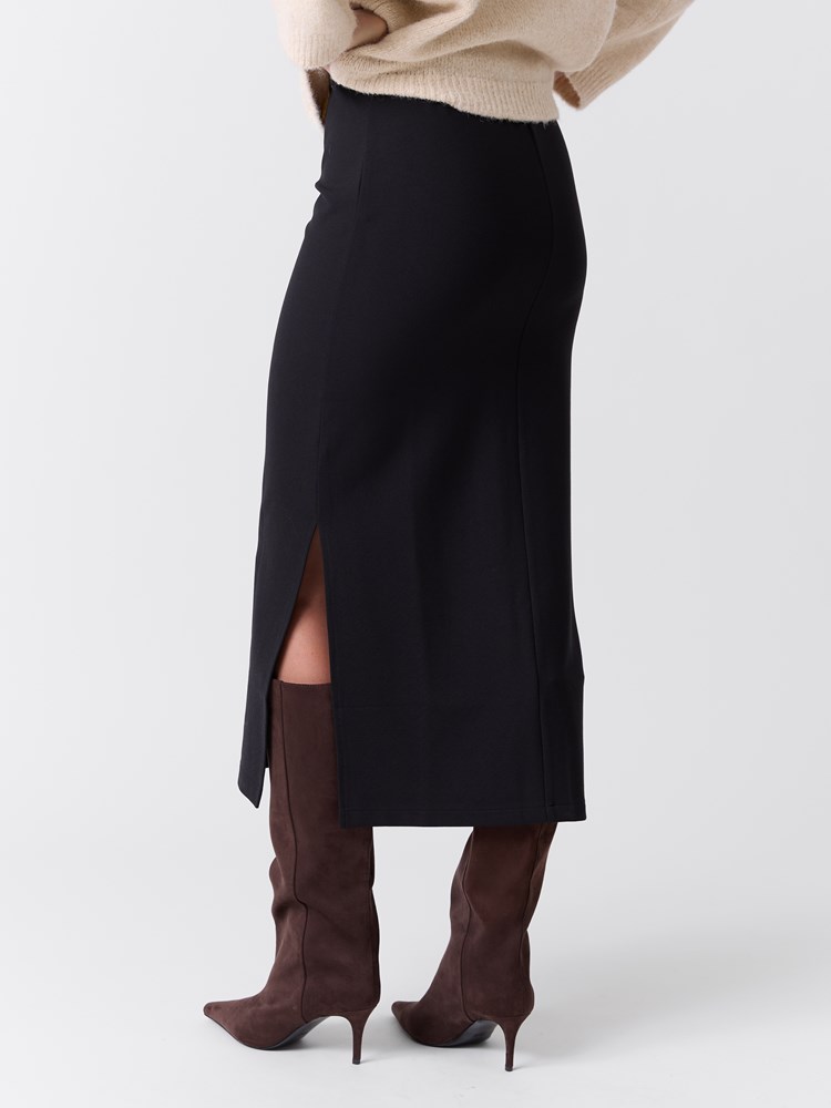 Mona skjørt 7517146_ID2-VAVITE-W26-Modell-Front_chn=match_3523_Mona skjørt ID2.jpg_Front||Front