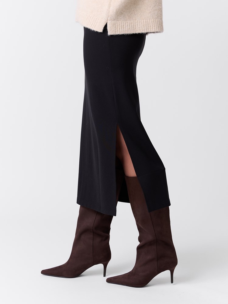 Mona skjørt 7517146_ID2-VAVITE-W26-Modell-Front_chn=match_9410_Mona skjørt ID2.jpg_Front||Front