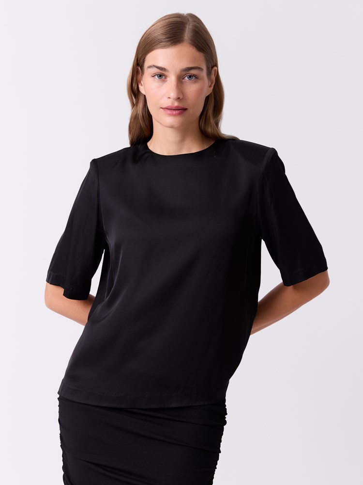 Satin topp 7517153_ID2-DONNA-W26-Modell-Front_chn=match_7721.jpg_Front||Front