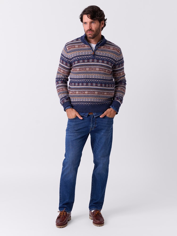 Leon zip genser 7517219_EHJ-REDFORD-W26-Modell-Front_chn=match_4789_Leon zip genser EHJ.jpg_Front