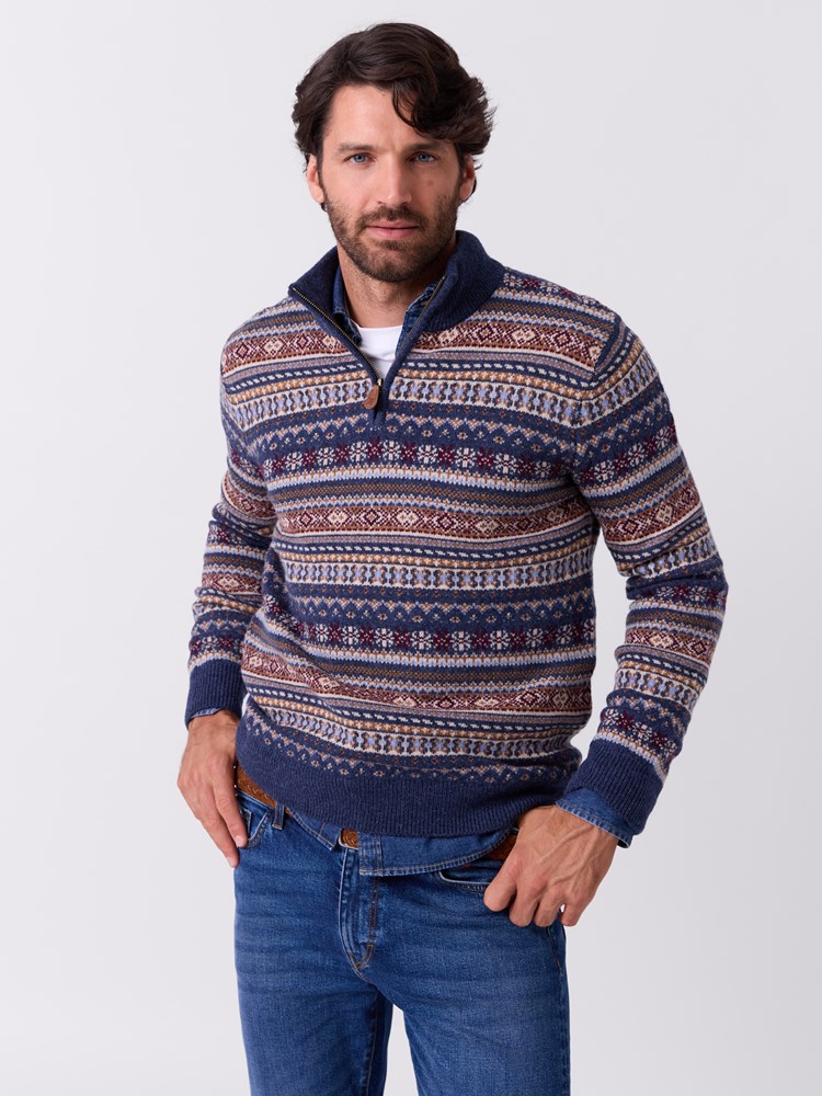Leon zip genser 7517219_EHJ-REDFORD-W26-Modell-Front_chn=match_6588_Leon zip genser EHJ.jpg_Front