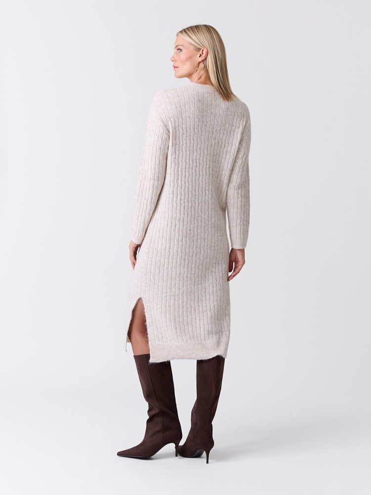 Lana kjole 7517220_T96-VAVITE-W26-Modell-Front_chn=match_1549_Lana kjole T96.jpg_Front||Front