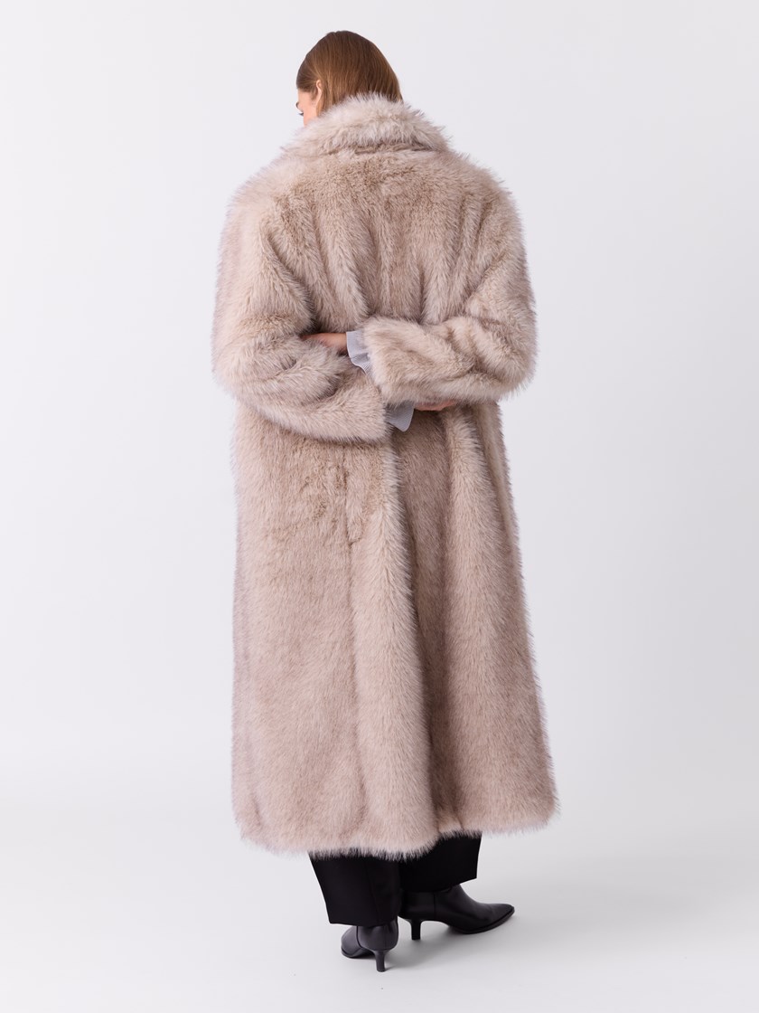 7517397 O79 7517397_O79-DONNA-W26-Modell-Front_chn=match_7025.jpg_Front||Front