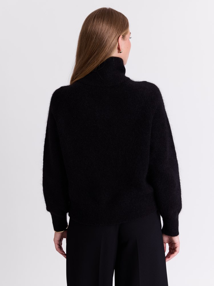 Carmela cardigan Carmela cardigan meteorite 20_ID2_Carmela cardigan ID2_Carmela cardigan ID2 7514283.jpg_