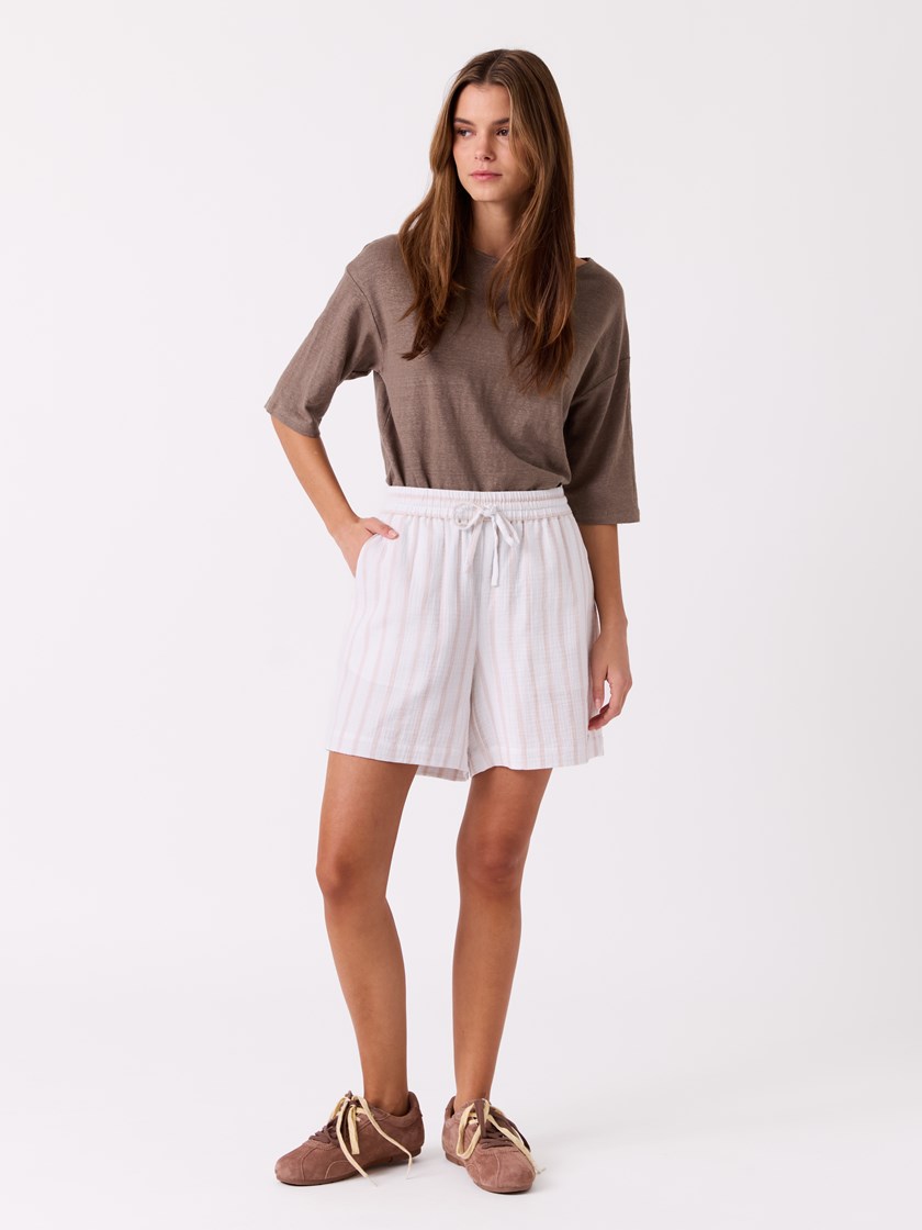 7253618 AKO Deborah 2_AKO_Barfleur Sneakers AKO.jpg_