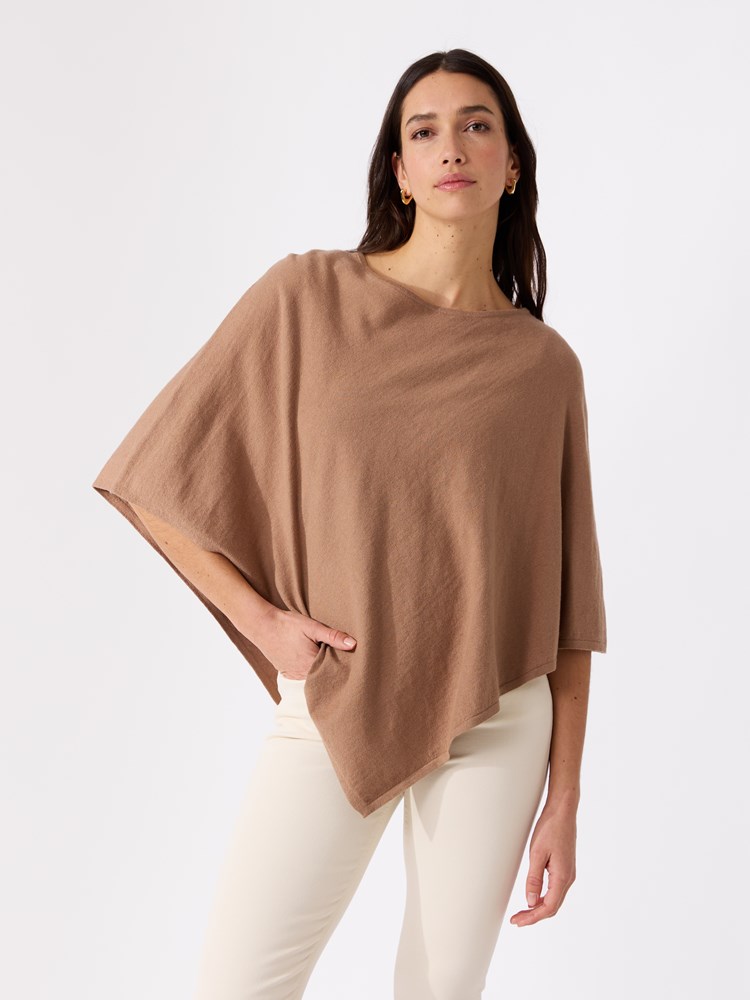 Olea poncho DIVERSE MP 189_AEY_Olea poncho AEY_Olea poncho AEY 7515437.jpg_