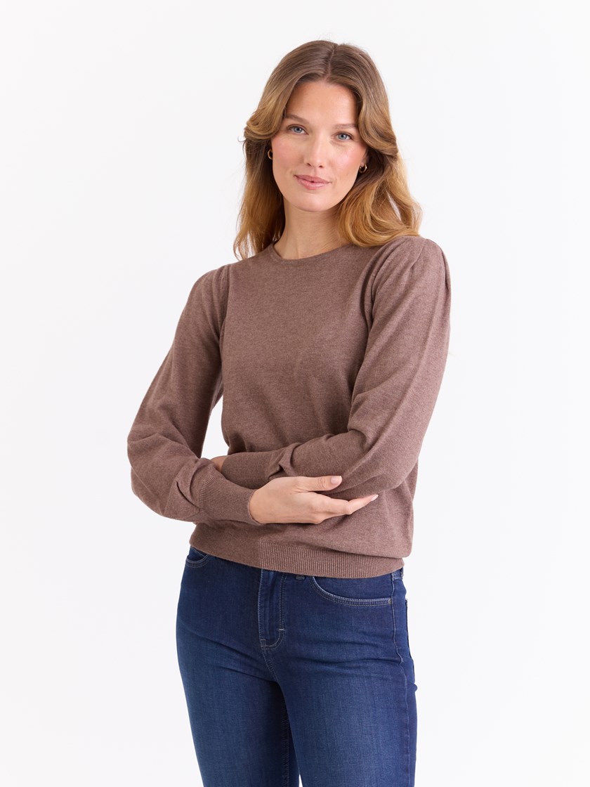7511624 AGP olea genser brun 6.jpg_