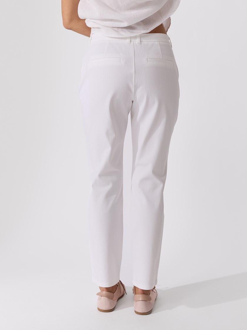 7514828 O68 paris chinos bright white 12_Paris chinos O68.jpg_