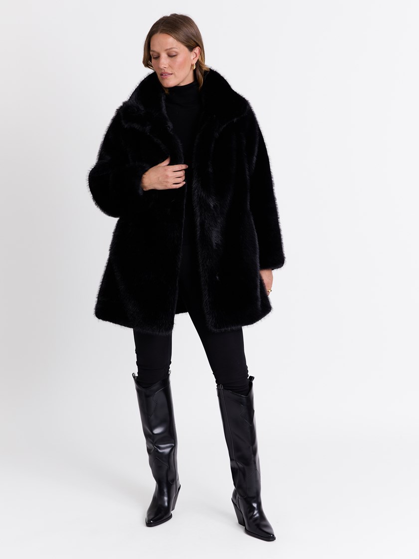 7513355 ID2 Petra fuskepels 4_ID2_Petra fuskepels ID2_Petra fuskepels ID2 7513355.jpg_