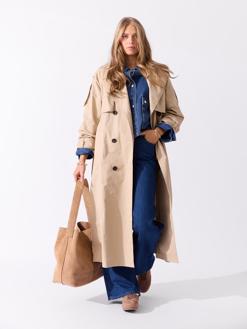 7514488 A9S Reel look 1 Bea 72_A9S_Bloomsbury trenchcoat A9S.jpg_