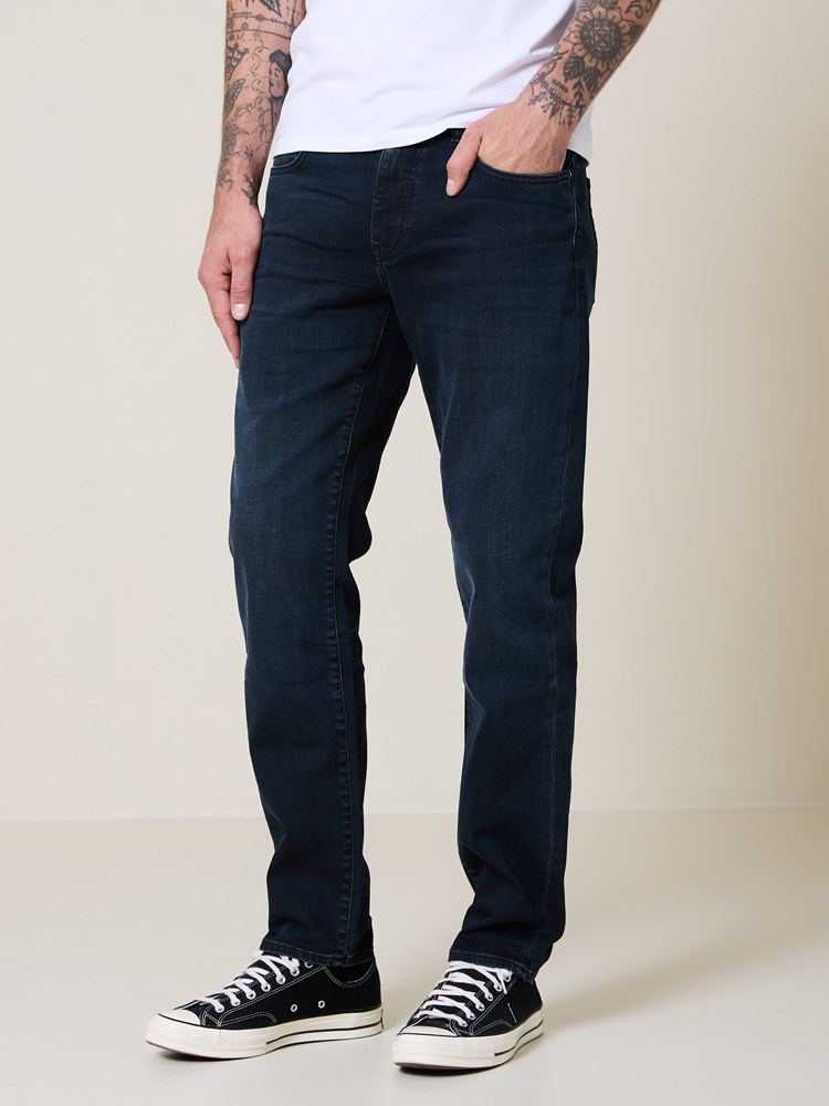 Regular Ralph blu.blk. Regular Ralph Blu blk NY 16_Regular Ralph blu.blk. D04_Regular Ralph blu.blk. D04 7508236.jpg_