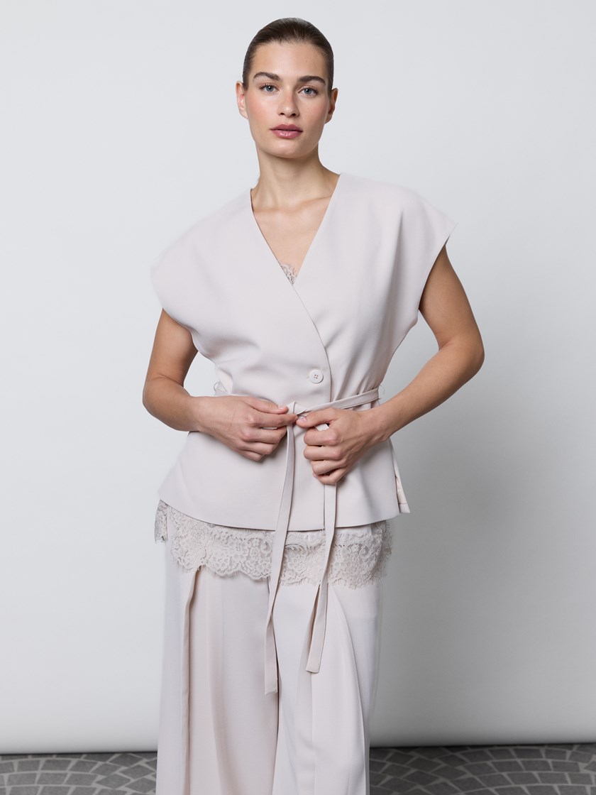 7516501 I2L rivoli vestyy 11_I2L_Rivoli waistcoat I2L.jpg_