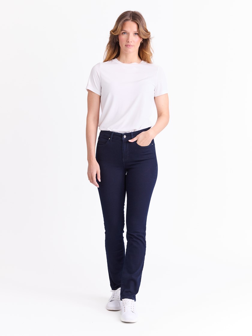 7511229 D03 roma_straight_jeans_D03 2.jpg_