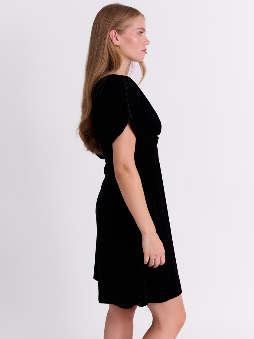 7513721 ID2 Sabrina kjole 5_ID2_Sabrina kjole ID2.jpg_