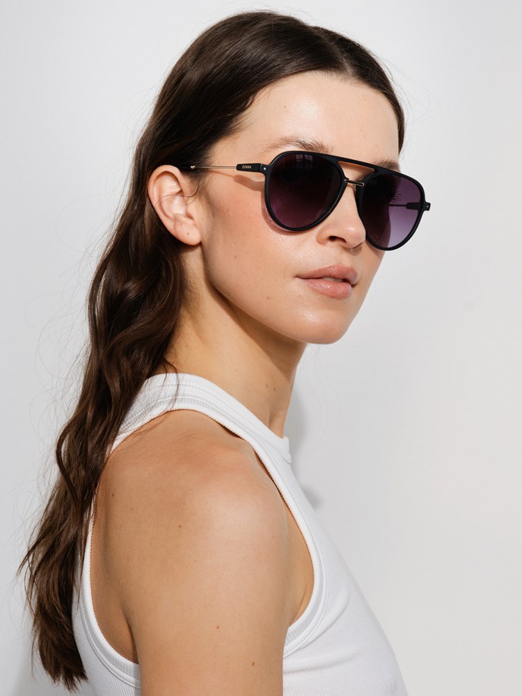 Sophia Solbriller Solbriller 1_s_CAB_Sophia Solbriller CAB_Sophia Solbriller CAB 7252523.jpg_
