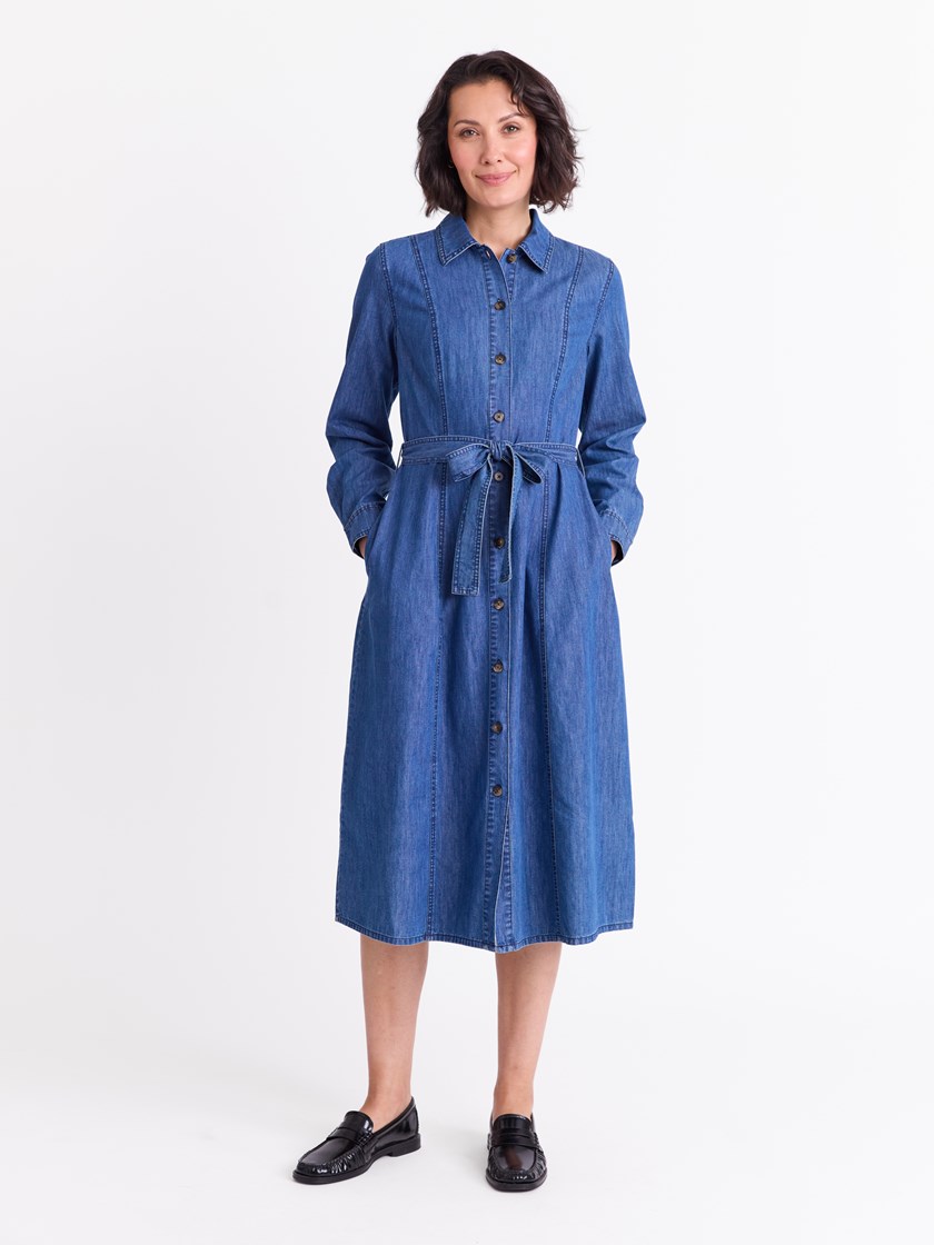 7512863 DAA Va Vite denim kjole 4_Ailani kjole DAA.jpg_
